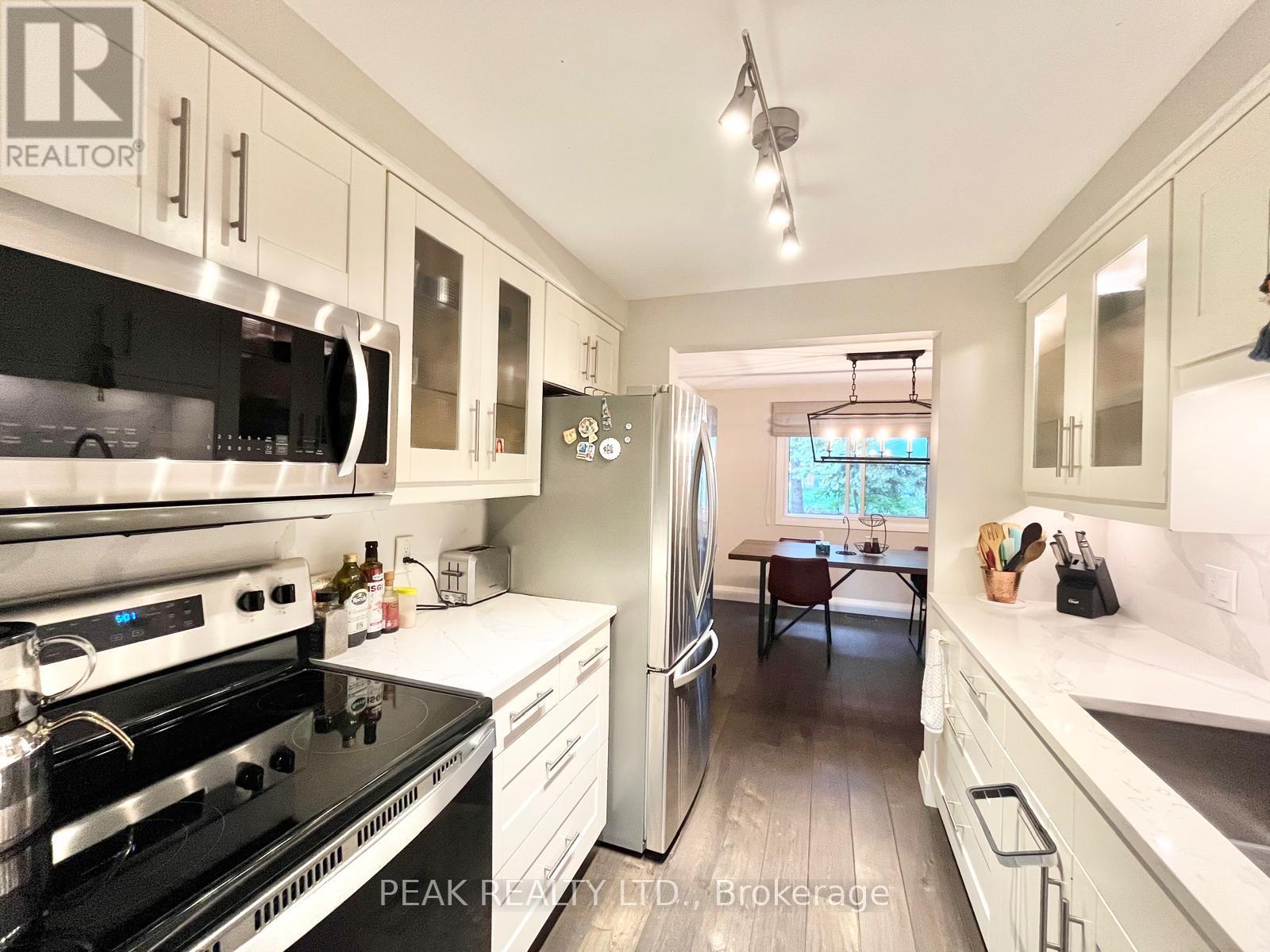 8 - 279 Sandowne Drive, Waterloo, Ontario  N2K 2C1 - Photo 8 - X12512992