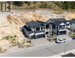 1165 Lone Pine Drive, kelowna, British Columbia