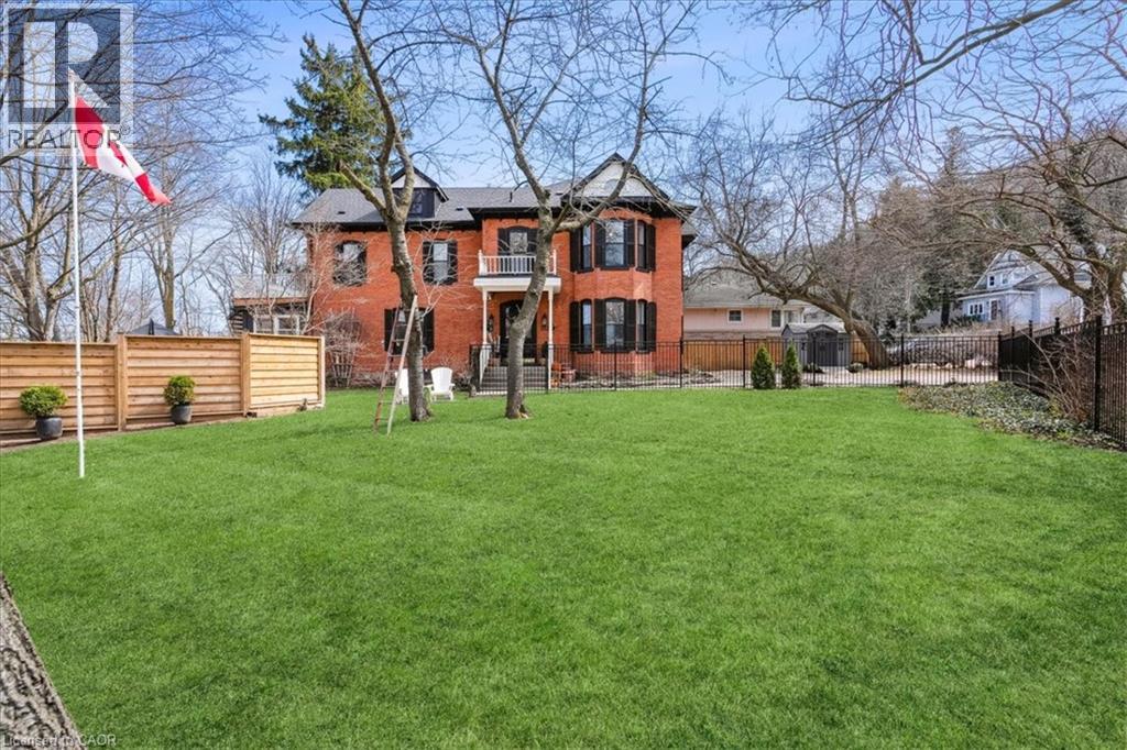 123 Main Street W, Grimsby, Ontario  L3M 1R9 - Photo 2 - 40785869