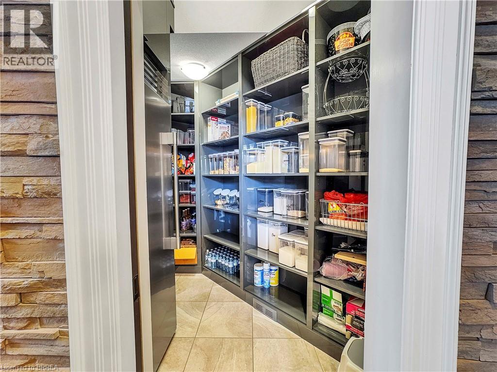 16 Westlake Boulevard, Brantford, Ontario  N3T 5L6 - Photo 17 - 40699226