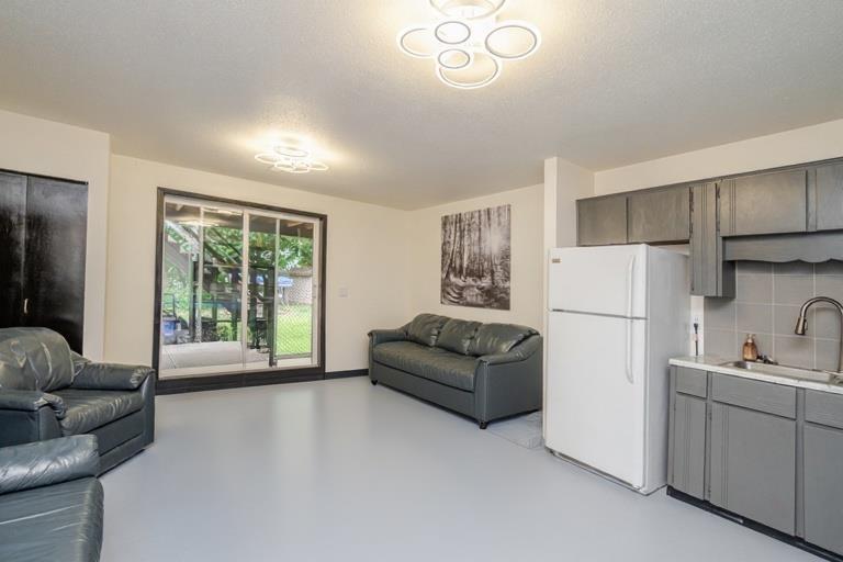 33897 Walnut Avenue, Abbotsford, British Columbia  V2S 2S2 - Photo 28 - R3063430