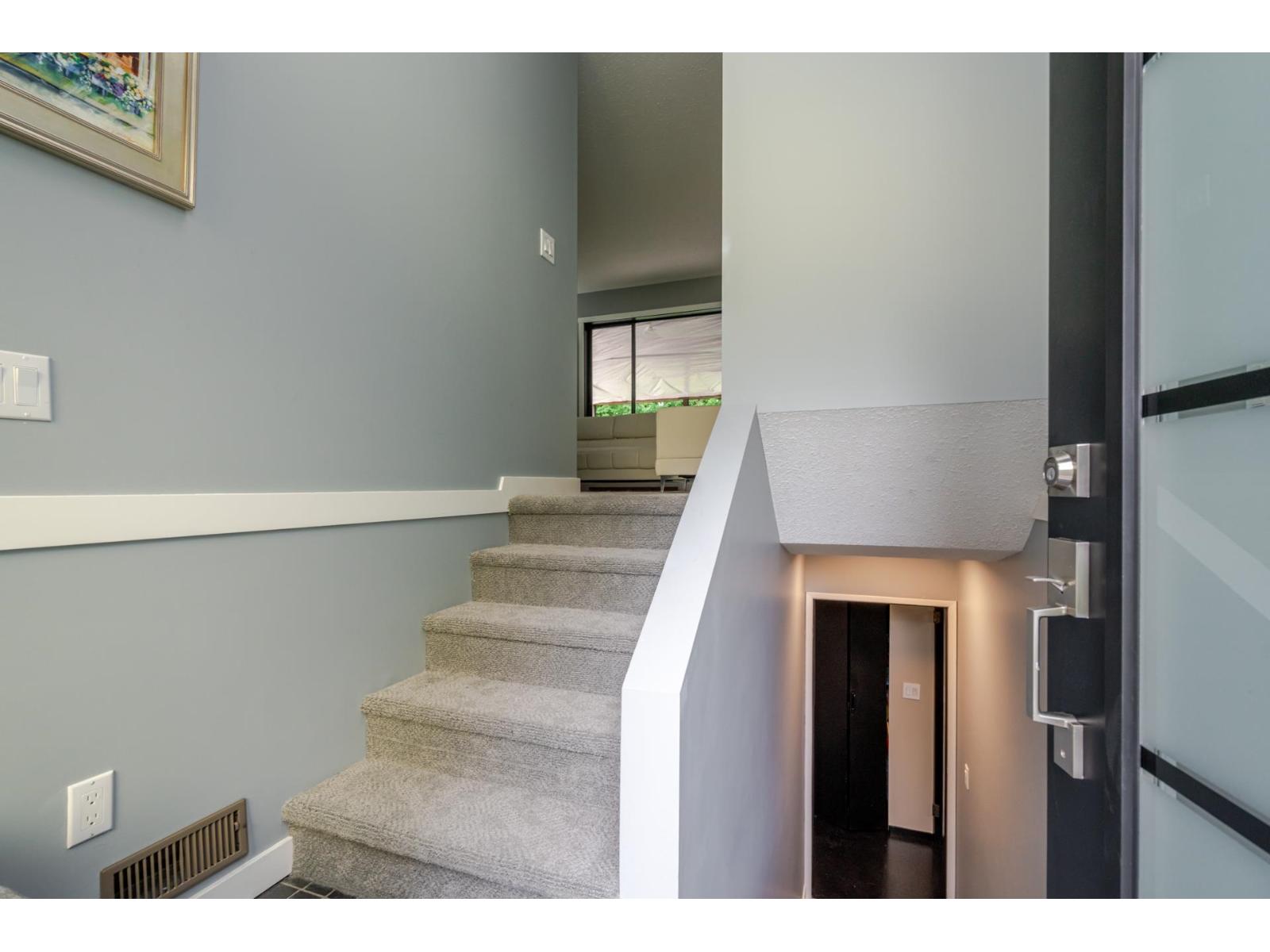 33897 Walnut Avenue, Abbotsford, British Columbia  V2S 2S2 - Photo 22 - R3063430