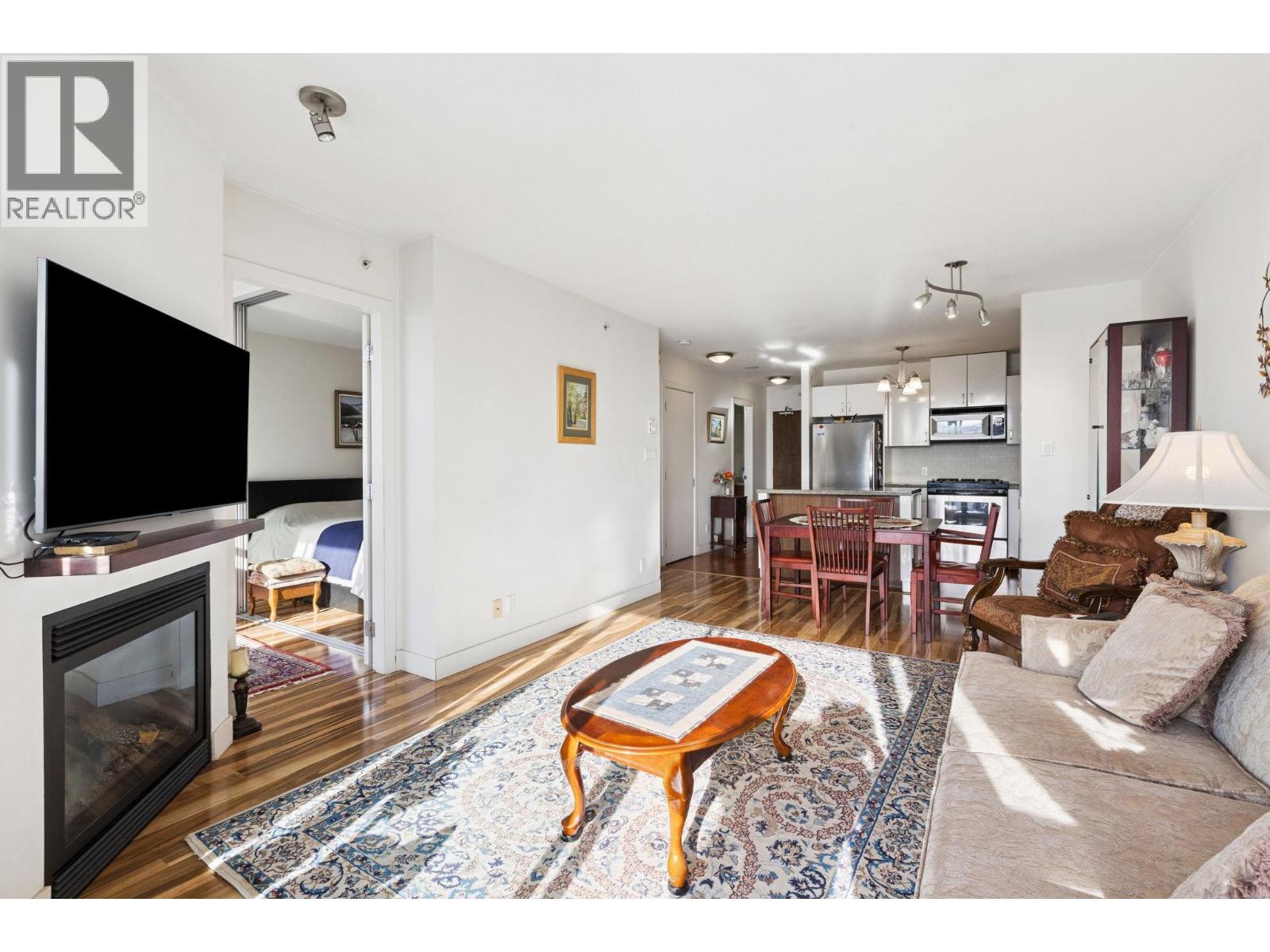 810 175 W 1st Street, North Vancouver, British Columbia  V7M 3N9 - Photo 6 - R3062342