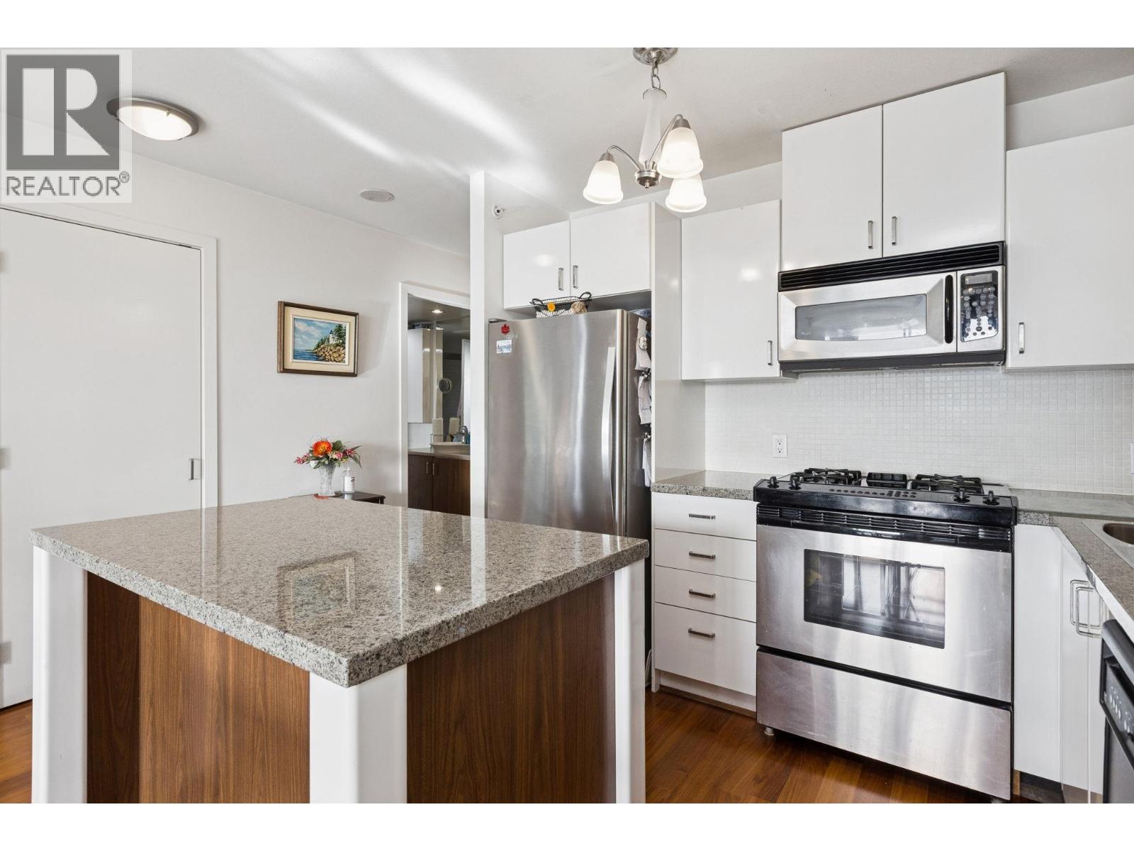 810 175 W 1st Street, North Vancouver, British Columbia  V7M 3N9 - Photo 13 - R3062342