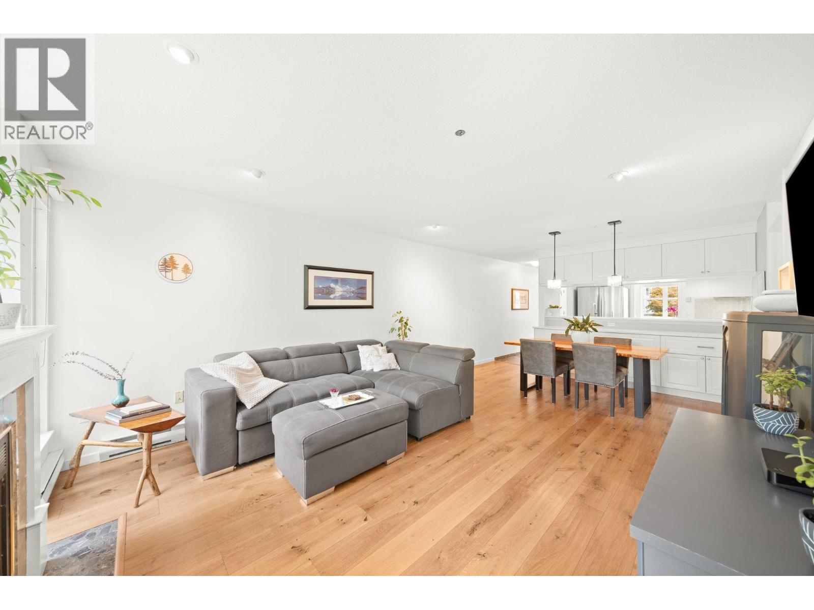 301 8728 Sw Marine Drive, Vancouver, British Columbia  V6P 6A4 - Photo 4 - R3065004