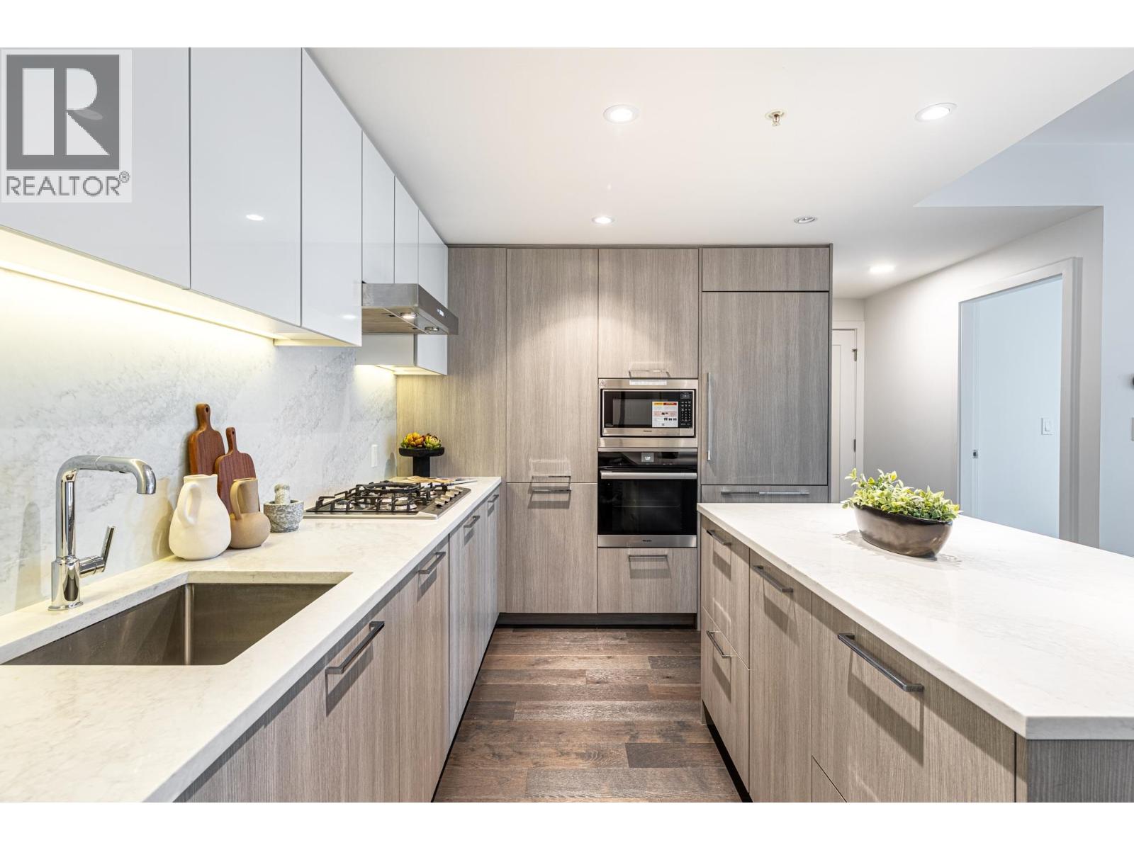 902 3331 No. 3 Road, Richmond, British Columbia  V6X 2B6 - Photo 10 - R3065007