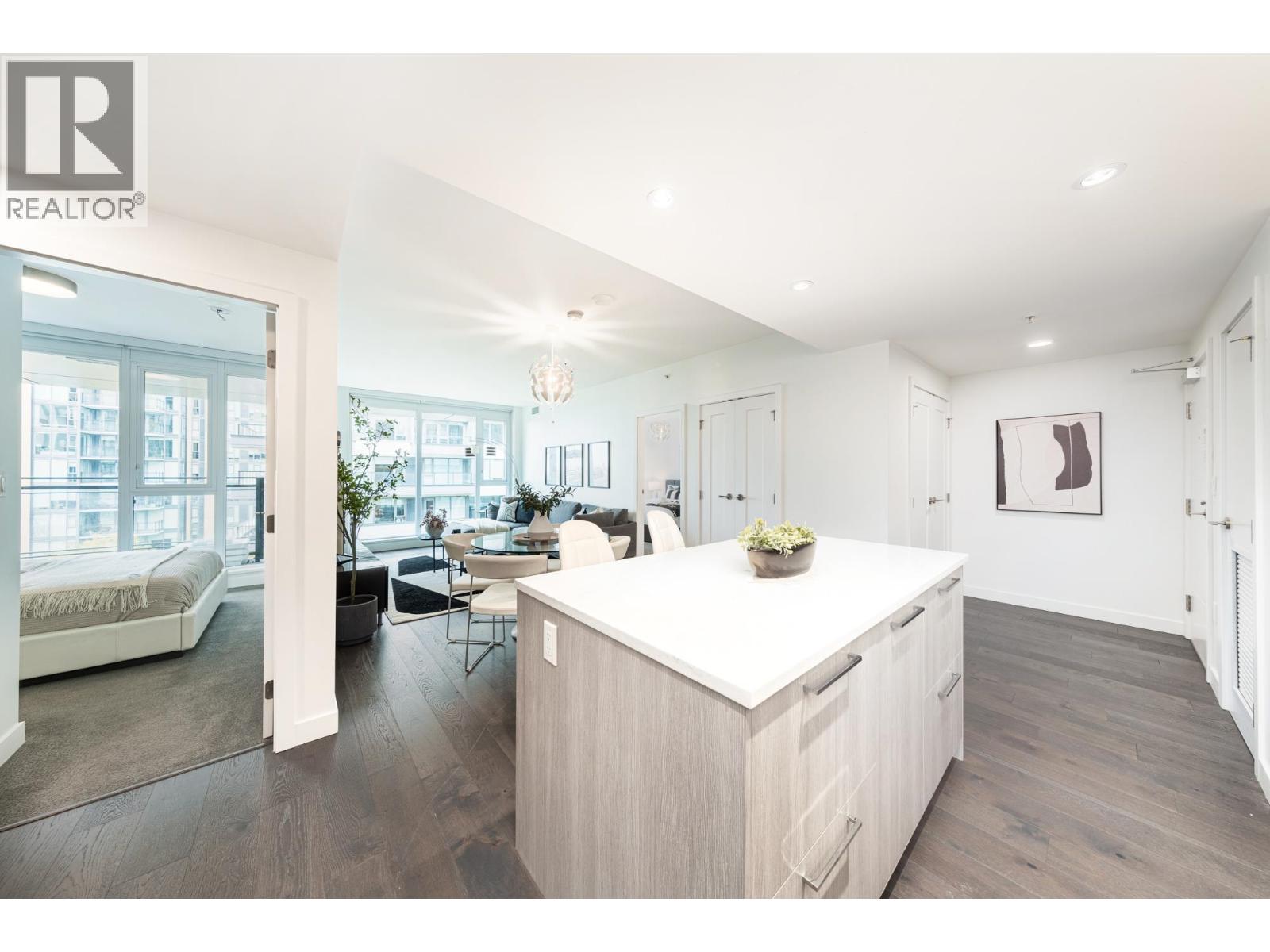 902 3331 No. 3 Road, Richmond, British Columbia  V6X 2B6 - Photo 14 - R3065007