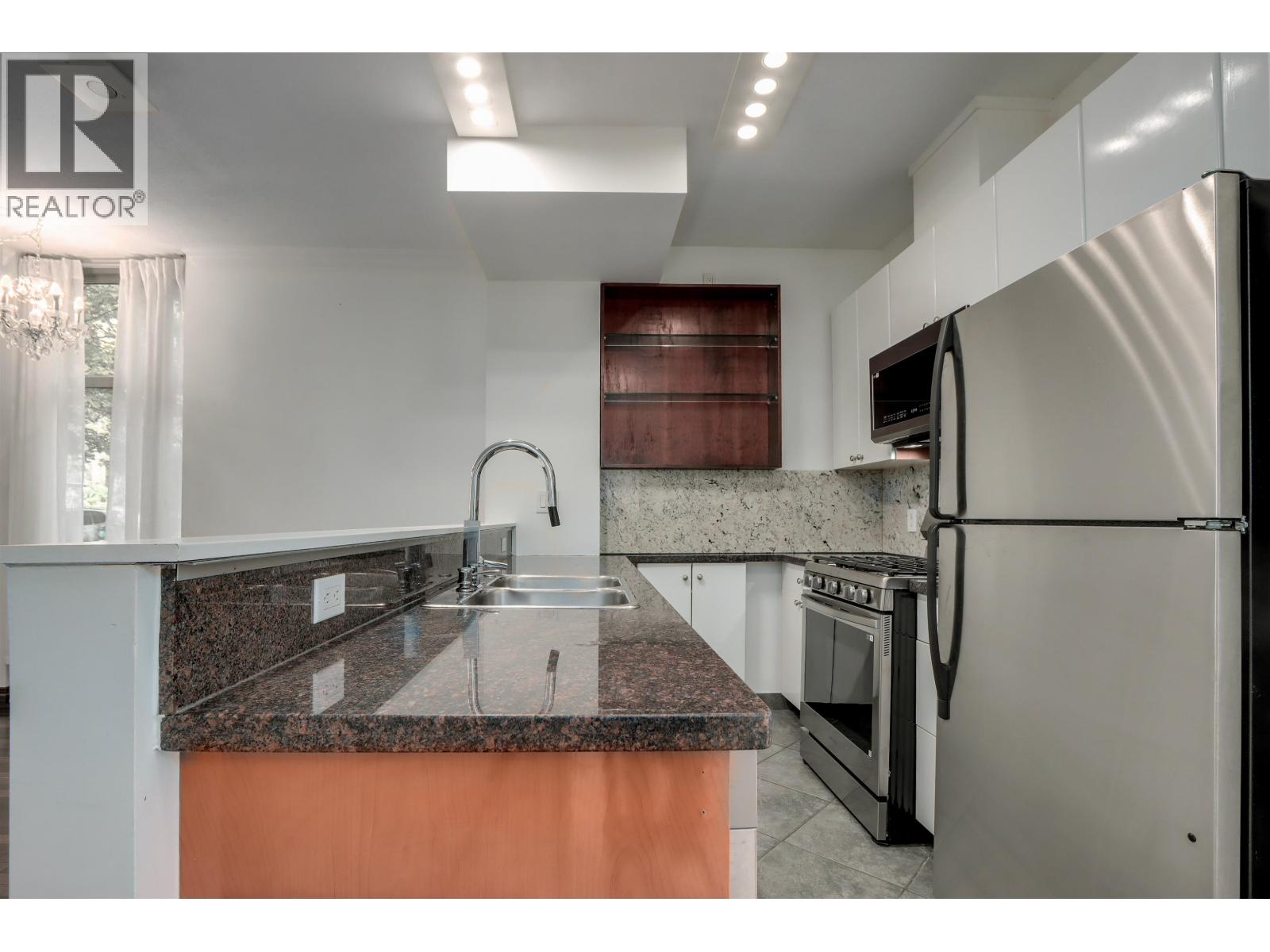 936 Richards Street, Vancouver, British Columbia  V6B 3C1 - Photo 17 - R3065017