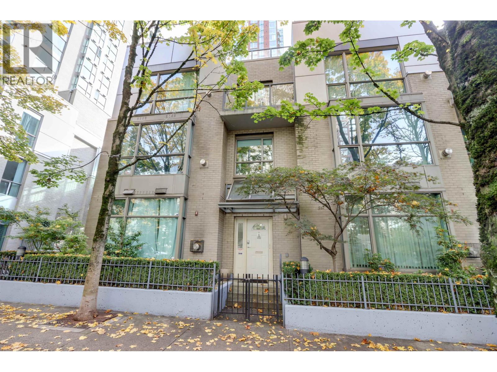 936 Richards Street, Vancouver, British Columbia  V6B 3C1 - Photo 39 - R3065017