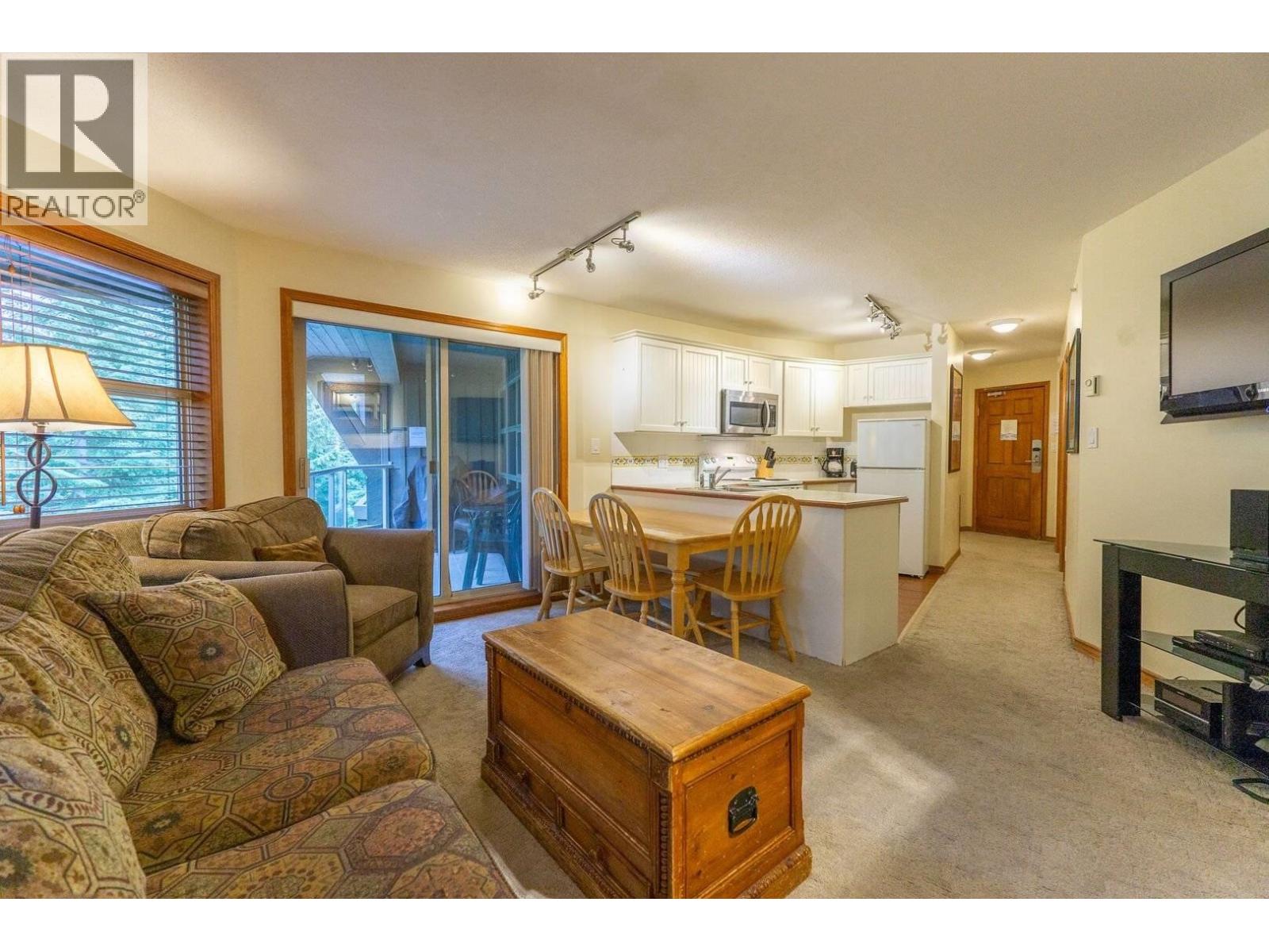 427 4800 Spearhead Drive, Whistler, British Columbia  V8E 1G1 - Photo 4 - R3065024