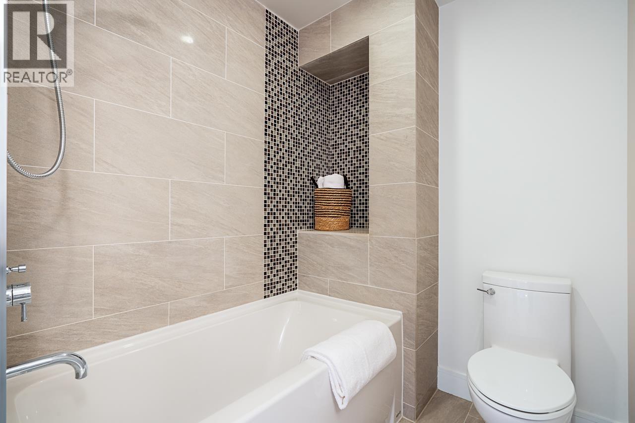 1915 Templeton Drive, Vancouver, British Columbia  V5N 4V9 - Photo 22 - R3065026