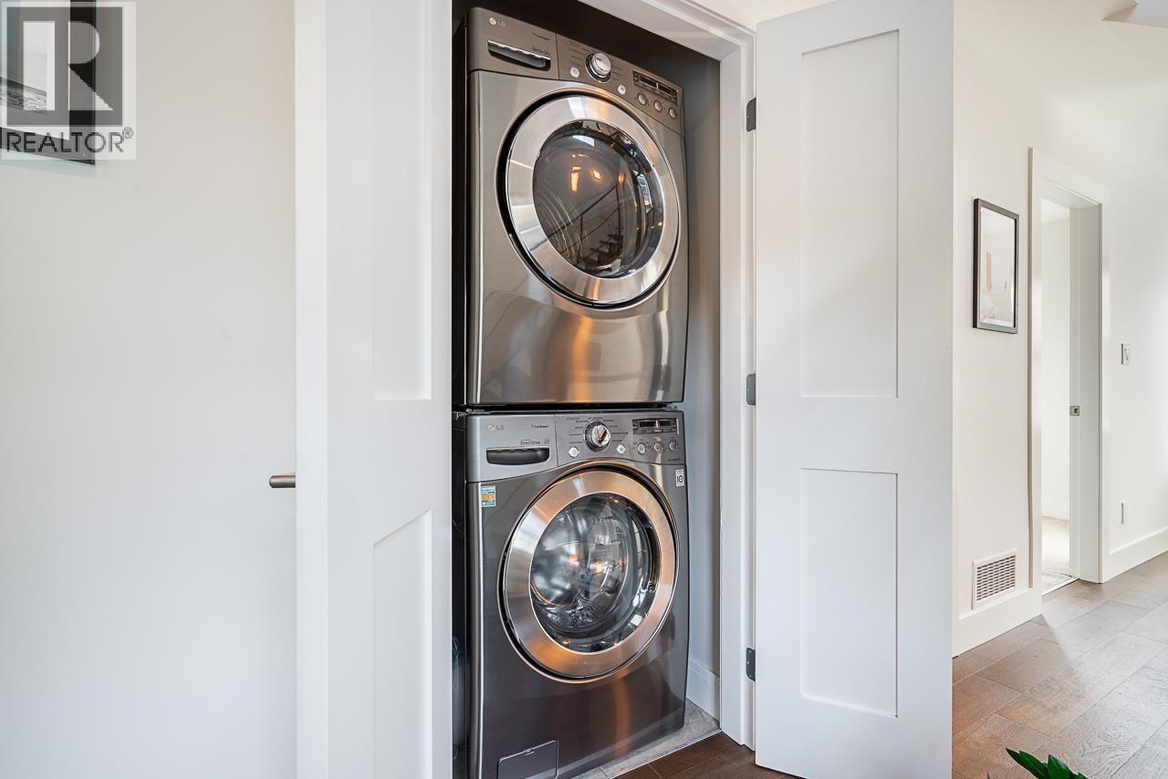 1915 Templeton Drive, Vancouver, British Columbia  V5N 4V9 - Photo 24 - R3065026