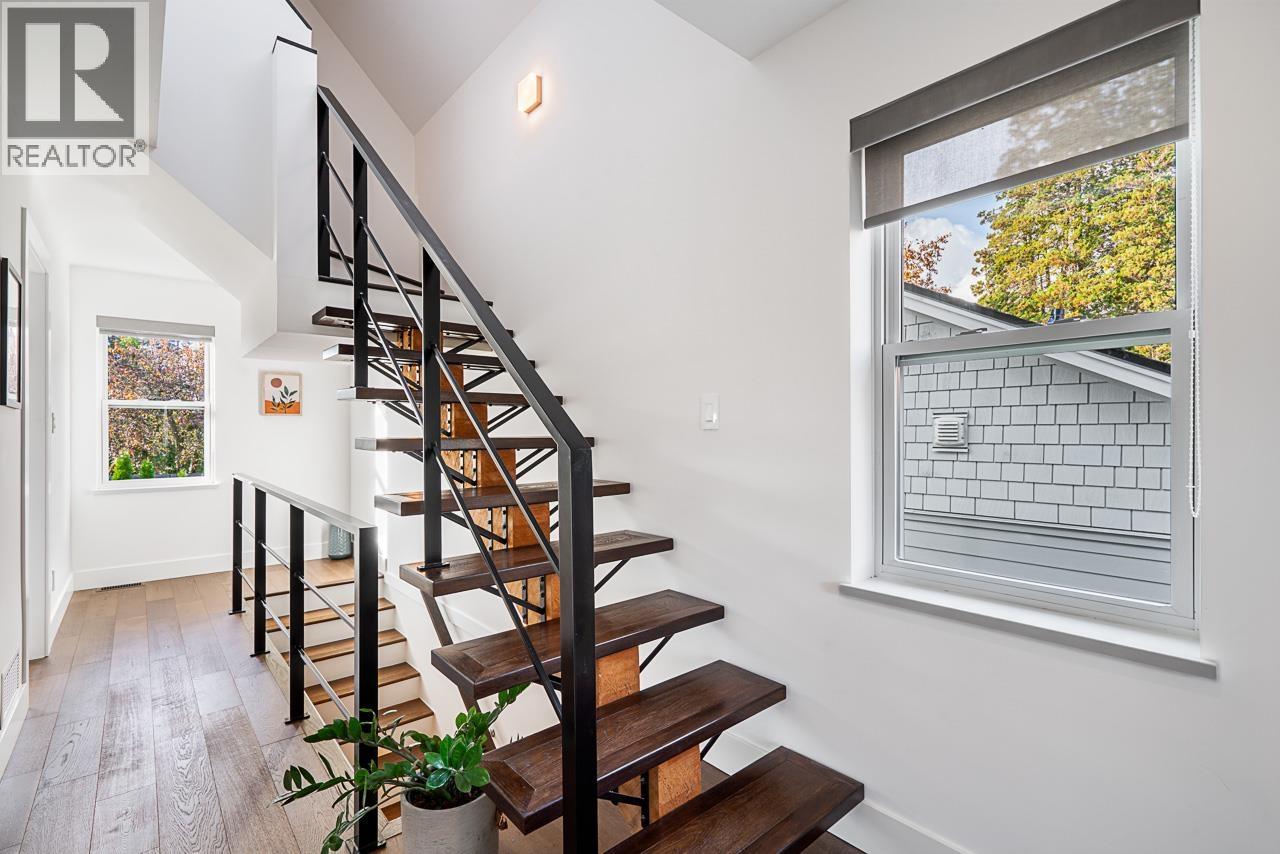 1915 Templeton Drive, Vancouver, British Columbia  V5N 4V9 - Photo 26 - R3065026