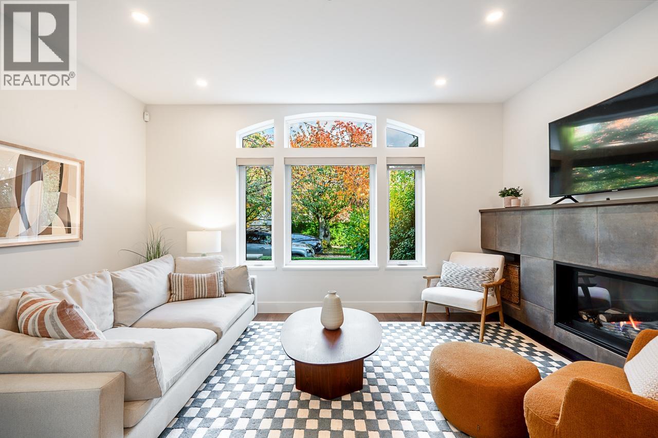 1915 Templeton Drive, Vancouver, British Columbia  V5N 4V9 - Photo 7 - R3065026