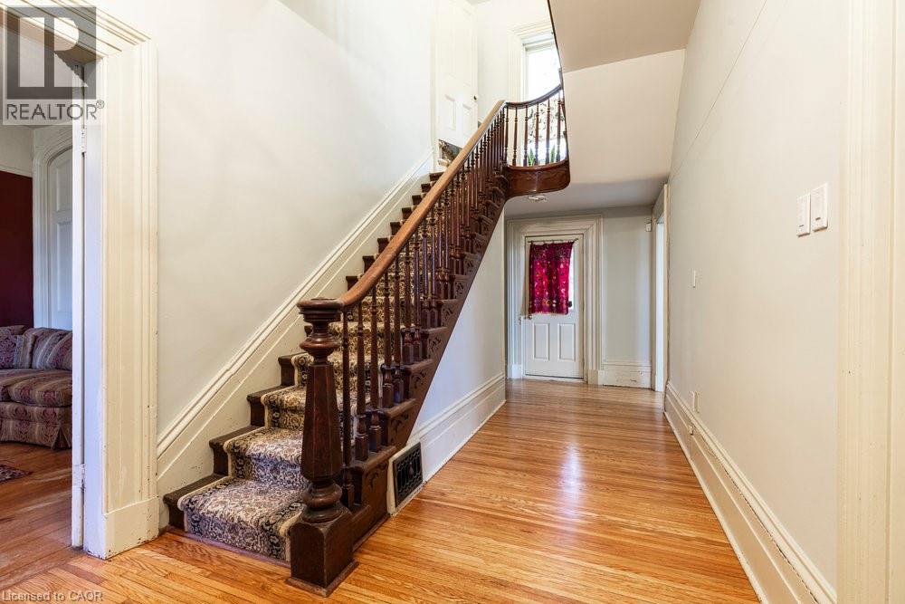 340 Dundas Street E, Hamilton, Ontario  L0R 2H0 - Photo 28 - 40709957