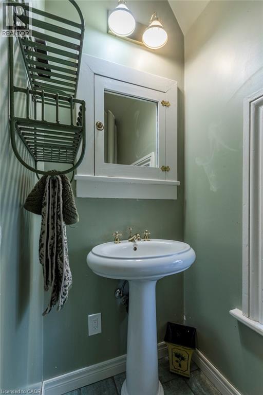 340 Dundas Street E, Hamilton, Ontario  L0R 2H0 - Photo 39 - 40709957