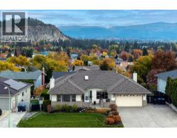 1637 Sonora Drive, kelowna, British Columbia