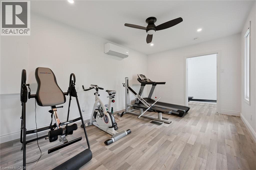 882-888 Fairway Road N, Kitchener, Ontario  N2A 0C2 - Photo 39 - 40785211