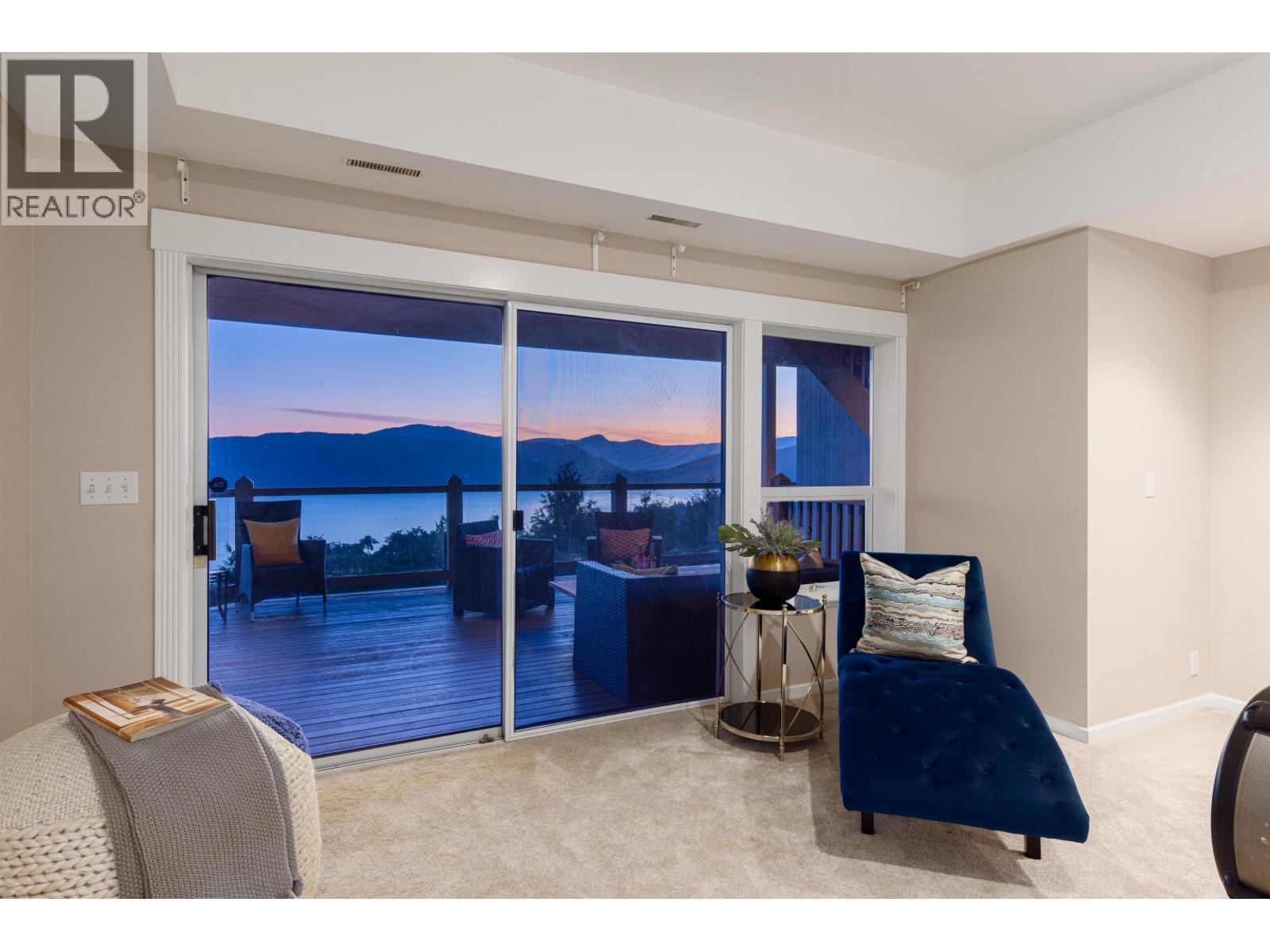 5433 Monte Bre Place, West Vancouver, British Columbia V7W 3A8 - Photo 27 - R3065035