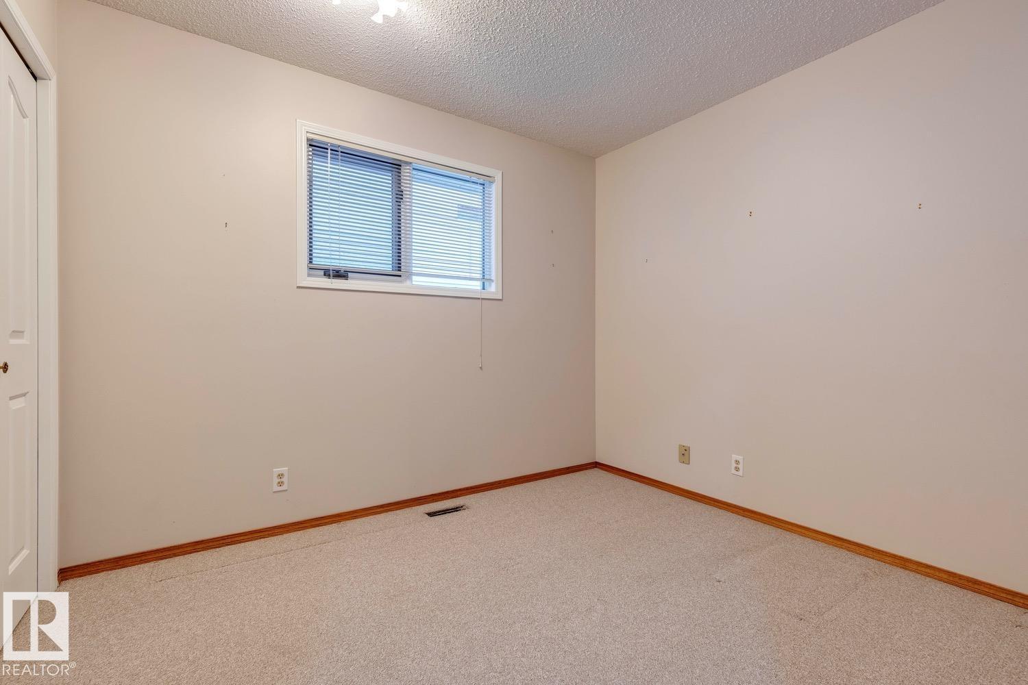 220 Heagle Cr Nw, Edmonton, Alberta  T6R 1V2 - Photo 21 - E4464793