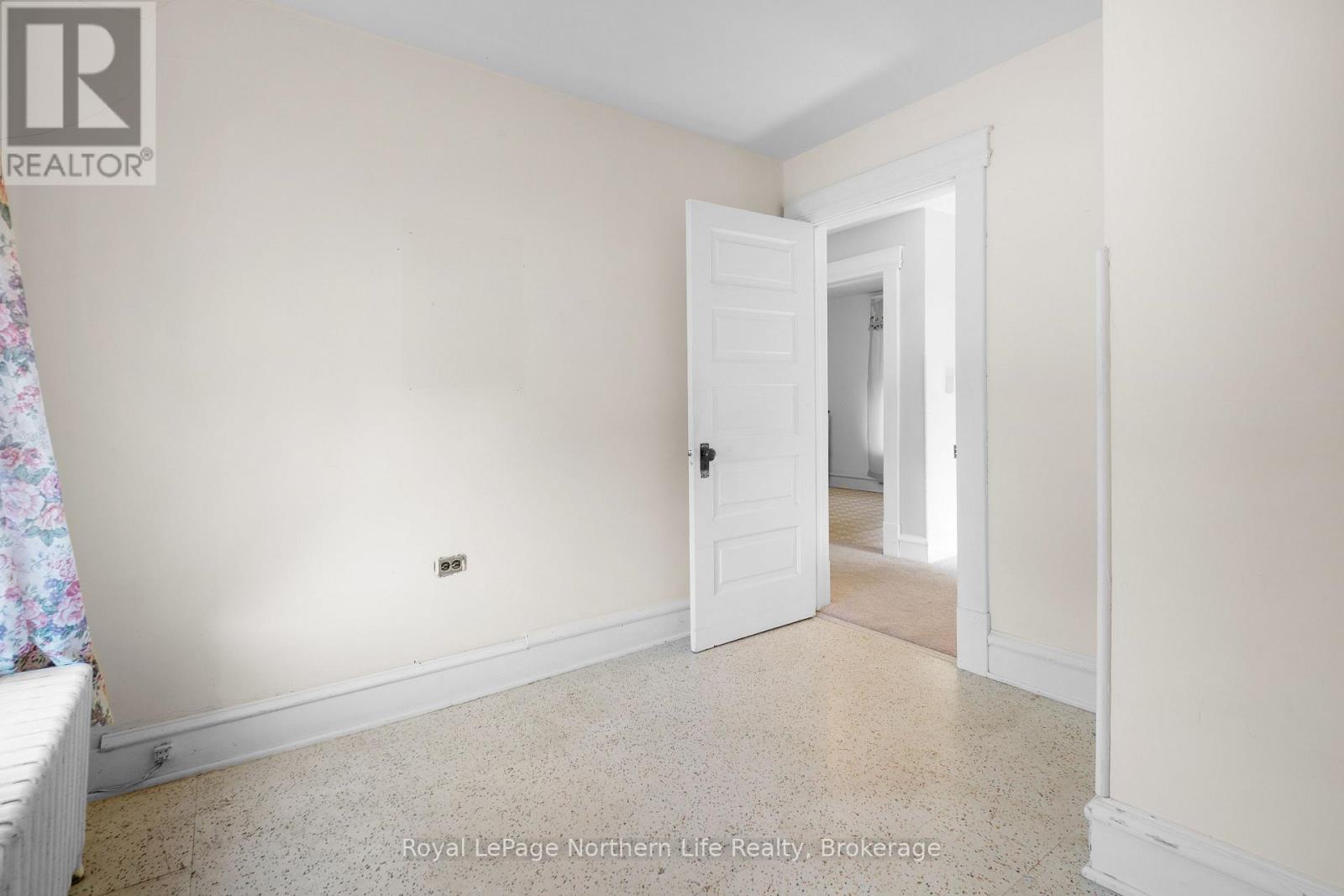 986 Main Street W, North Bay, Ontario  P1B 2W1 - Photo 26 - X12504886