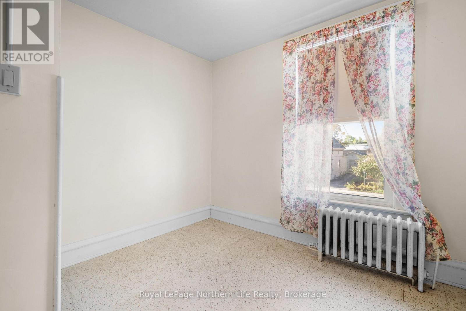 986 Main Street W, North Bay, Ontario  P1B 2W1 - Photo 25 - X12504886