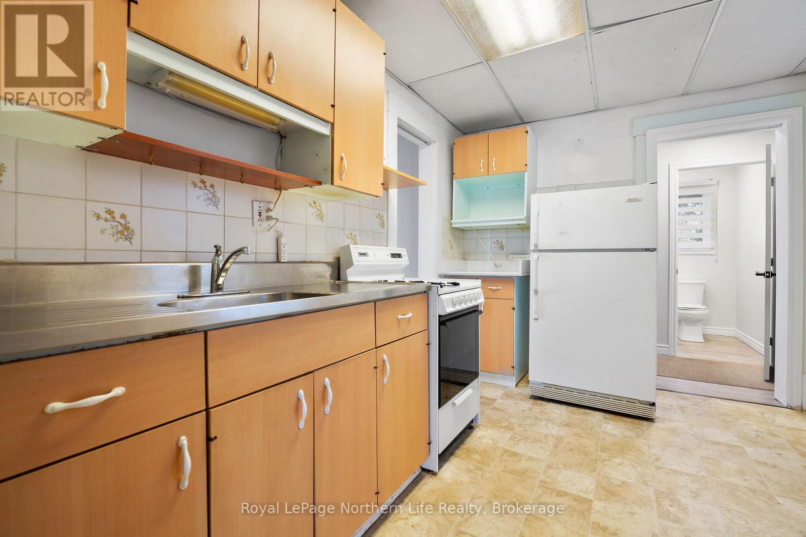 986 Main Street W, North Bay, Ontario  P1B 2W1 - Photo 16 - X12504886