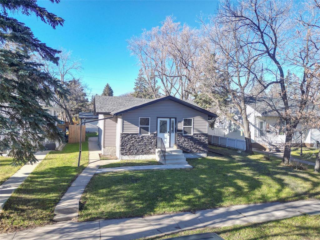 252 25th Street, Brandon, Manitoba