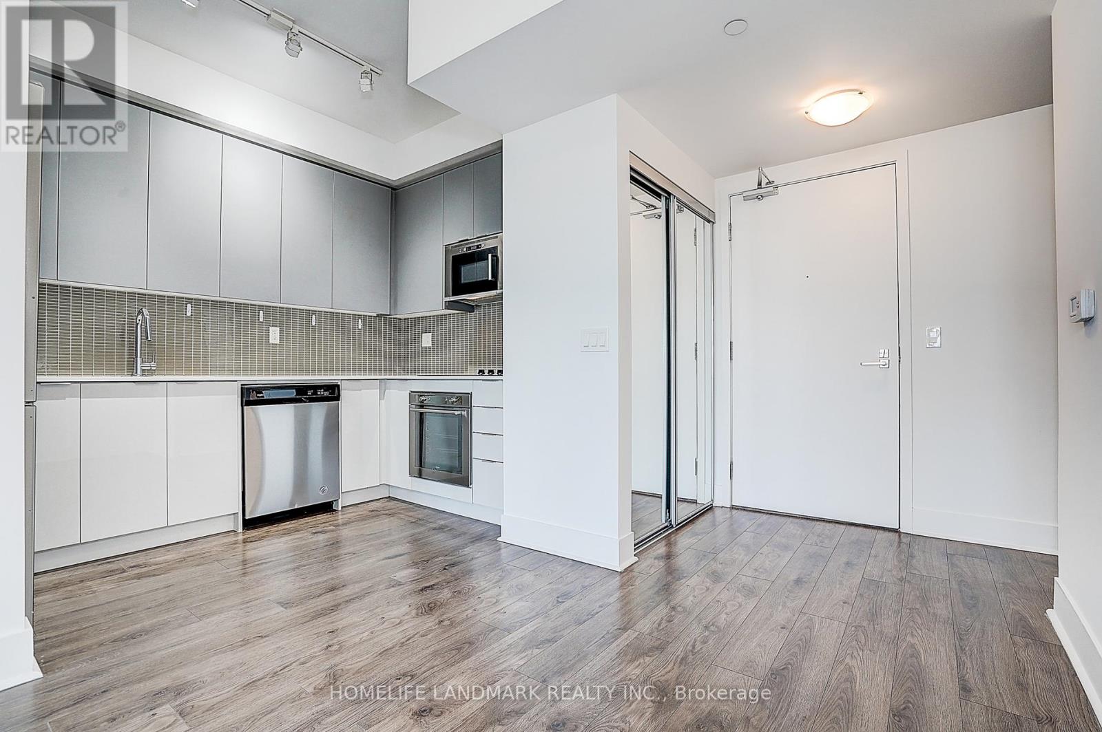 1804 - 2916 Highway 7, Vaughan, Ontario L4K 0K6 - Photo 5 - N12445640