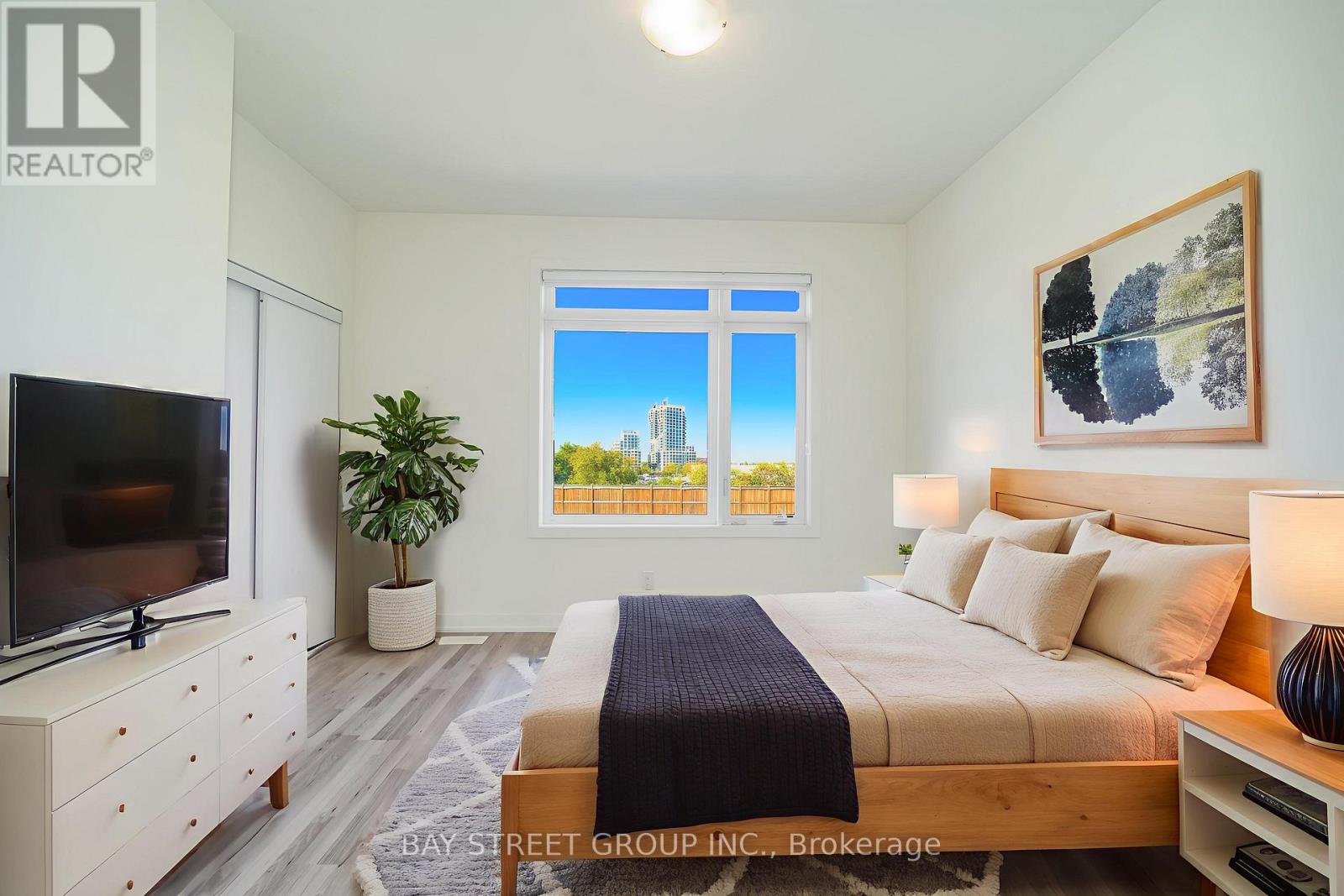 10 - 370 Red Maple Road, Richmond Hill, Ontario  L4C 5T4 - Photo 42 - N12446776