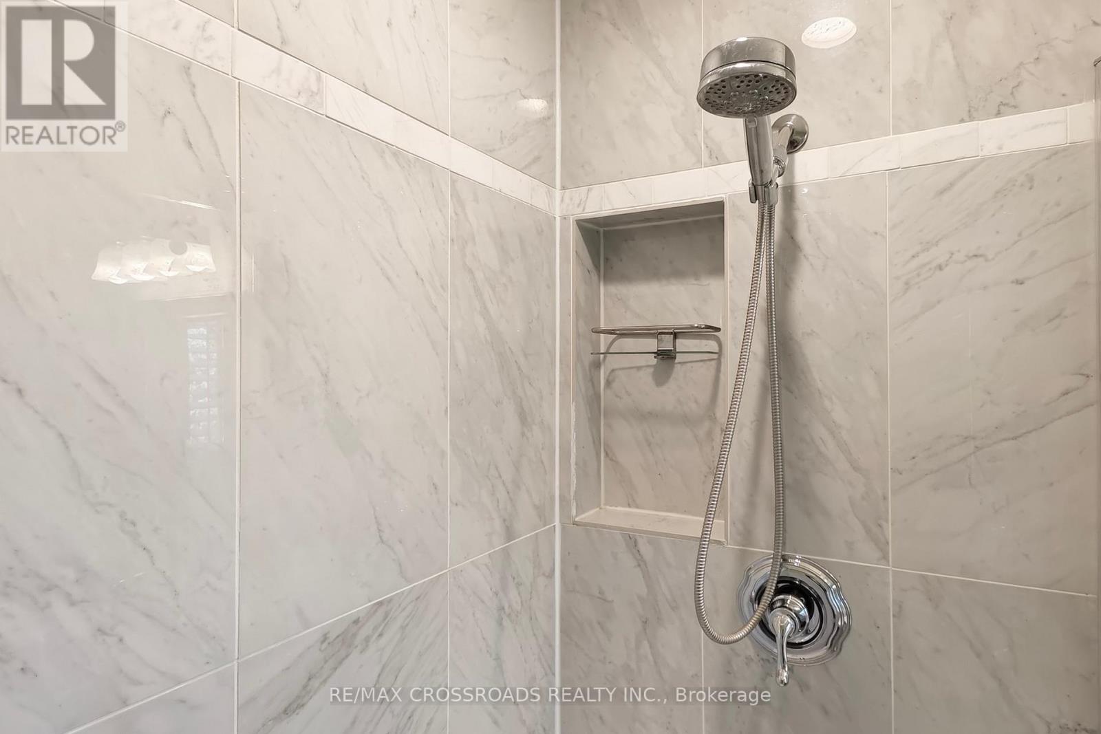 5424 Antrex Crescent, Mississauga, Ontario  L4Z 3T7 - Photo 25 - W12512316