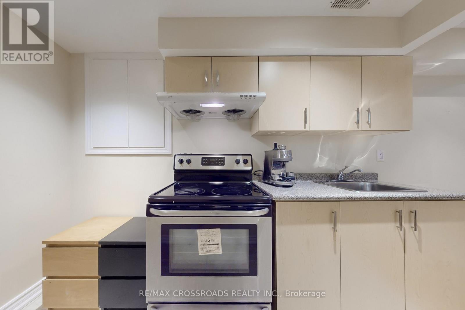 5424 Antrex Crescent, Mississauga, Ontario  L4Z 3T7 - Photo 36 - W12512316