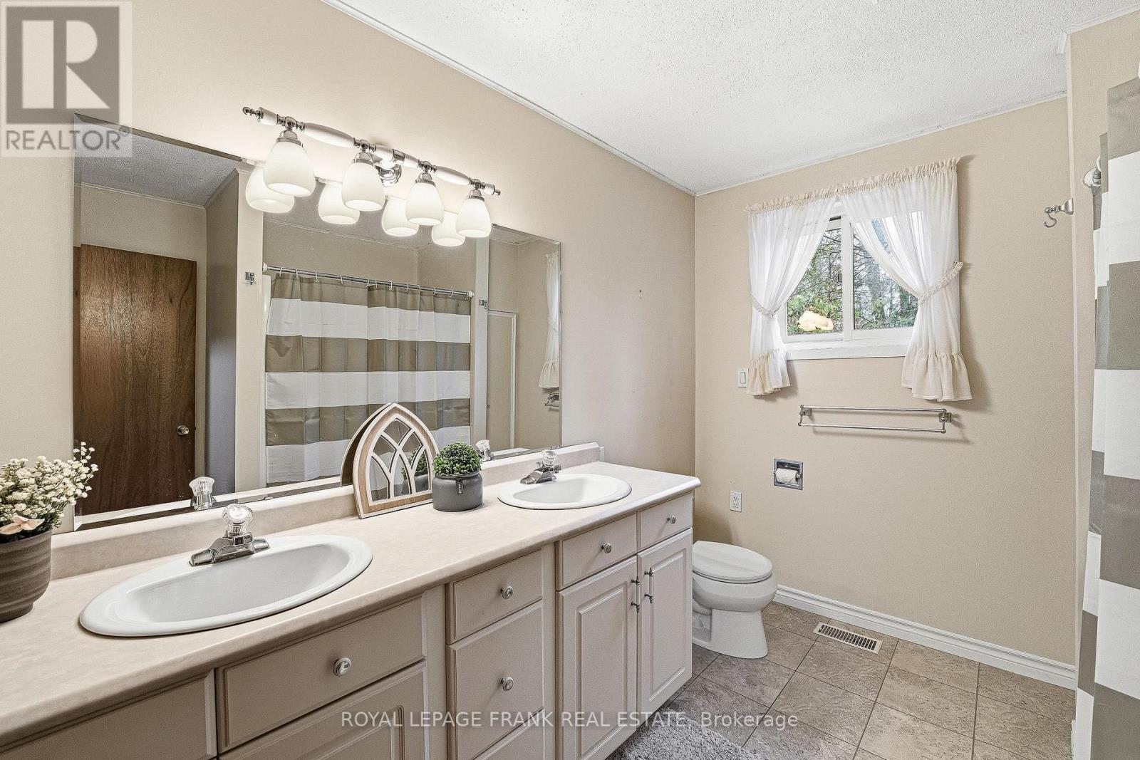 23 Trillium Court, Kawartha Lakes, Ontario  K0L 2W0 - Photo 32 - X12511928