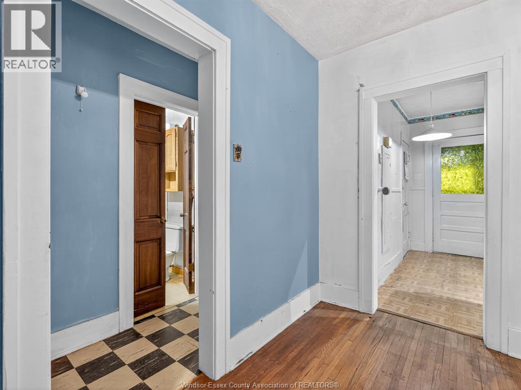 1215 Wigle Avenue, Windsor, Ontario N9C 3M9 - Photo 13 - 25028107