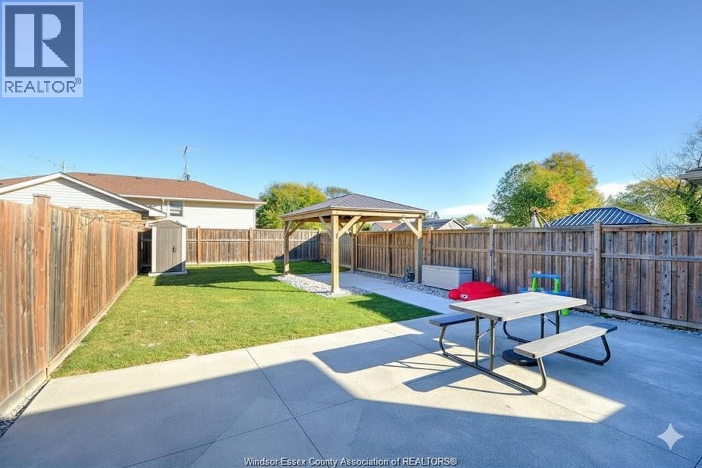 7 Venetian, Amherstburg, Ontario  N9V 2Z9 - Photo 6 - 25028049
