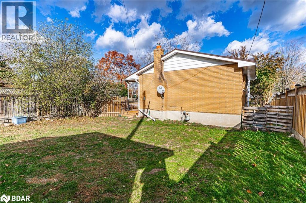 423 Mary St, Orillia, Ontario  L3V 3G5 - Photo 15 - 40773367