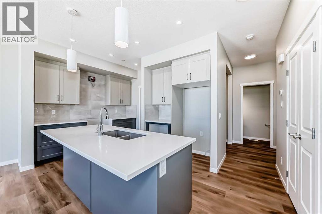 Property at 148 Hotchkiss Common SE image 5