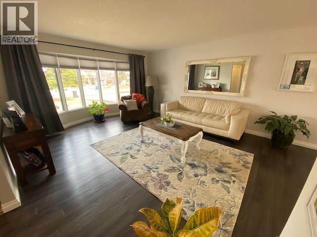 10515 114 Avenue, Fort St. John, British Columbia  V1J 6H7 - Photo 4 - R3065028