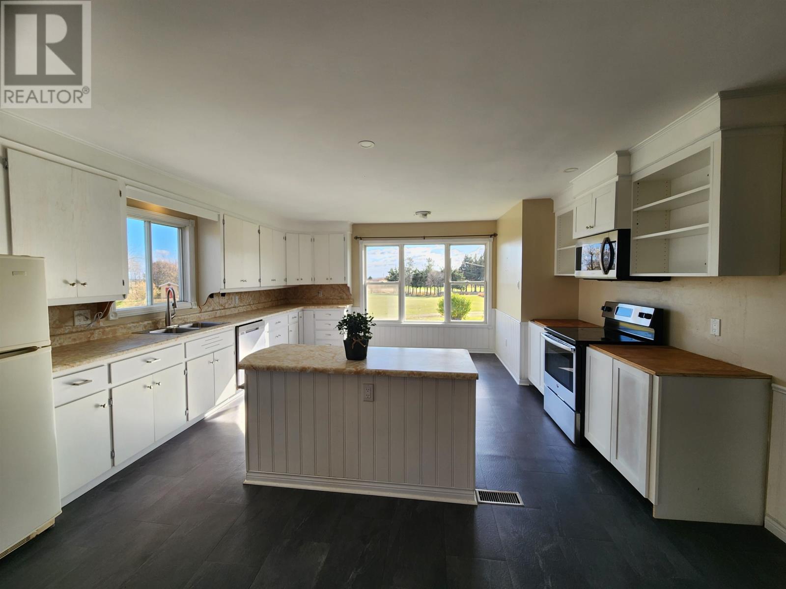 113 Poverty Beach Road, Murray Harbour North, Prince Edward Island  C0A 1R0 - Photo 8 - 202527342