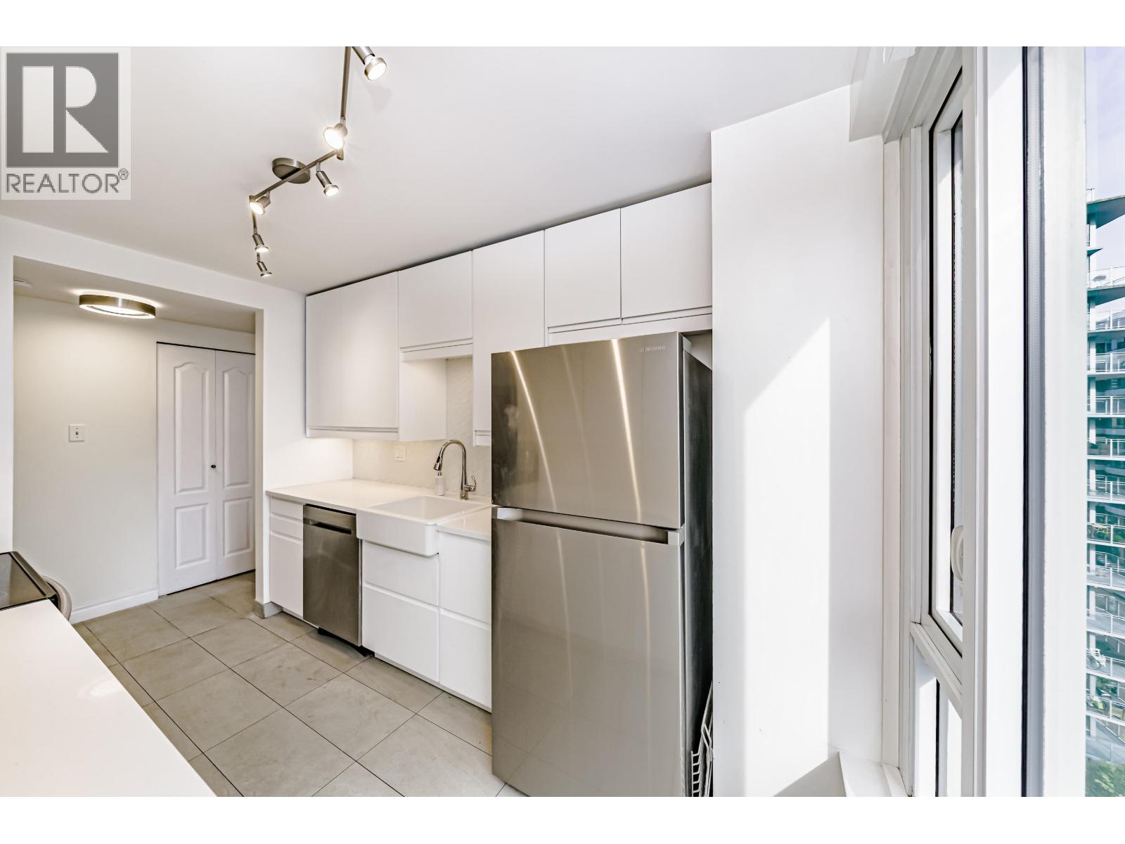 1405 1020 Harwood Street, Vancouver, British Columbia V6E 1R3 - Photo 2 - R3064952