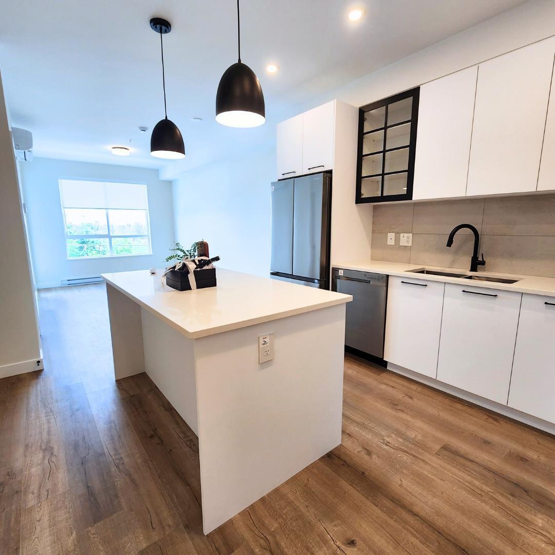 207 8117 200a Street, Langley, British Columbia V2Y 3W9 - Photo 3 - R3061562