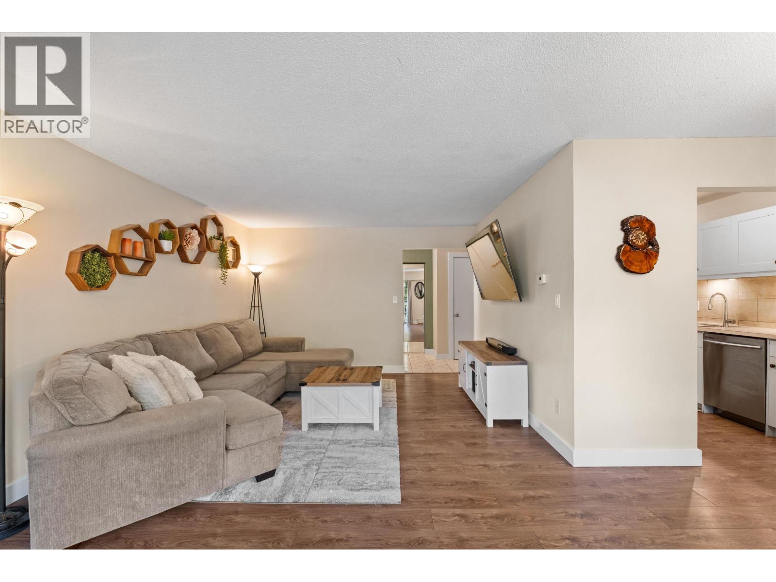 86 1050 PREMIER STREET, North Vancouver, British Columbia