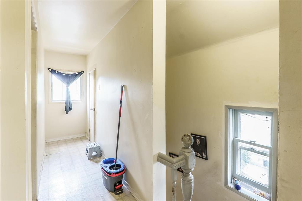 140 Barber Street, Winnipeg, Manitoba  R2W 3J7 - Photo 11 - 202527993