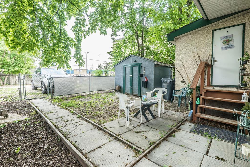 140 Barber Street, Winnipeg, Manitoba  R2W 3J7 - Photo 39 - 202527993