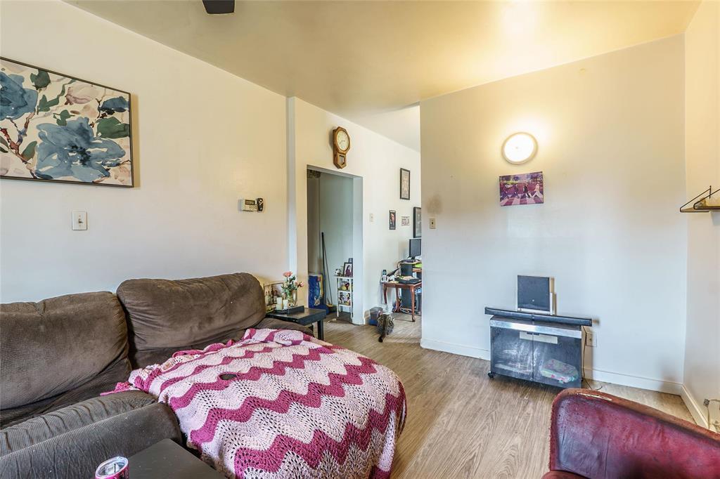 140 Barber Street, Winnipeg, Manitoba  R2W 3J7 - Photo 7 - 202527993