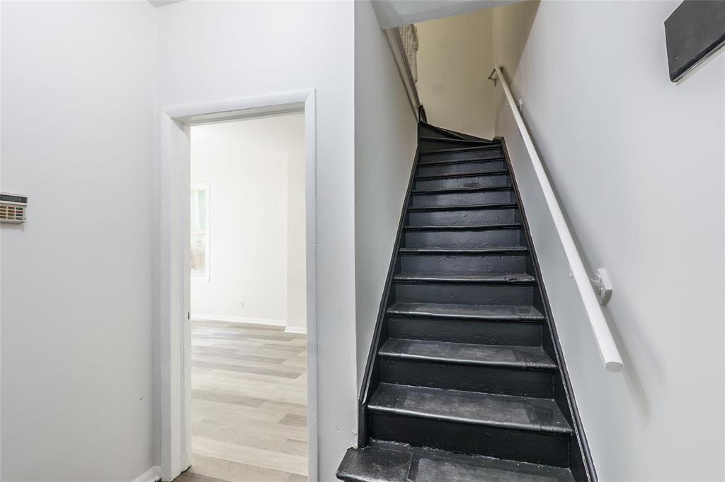 212 Austin Street N, Winnipeg, Manitoba  R2W 3M6 - Photo 10 - 202527994