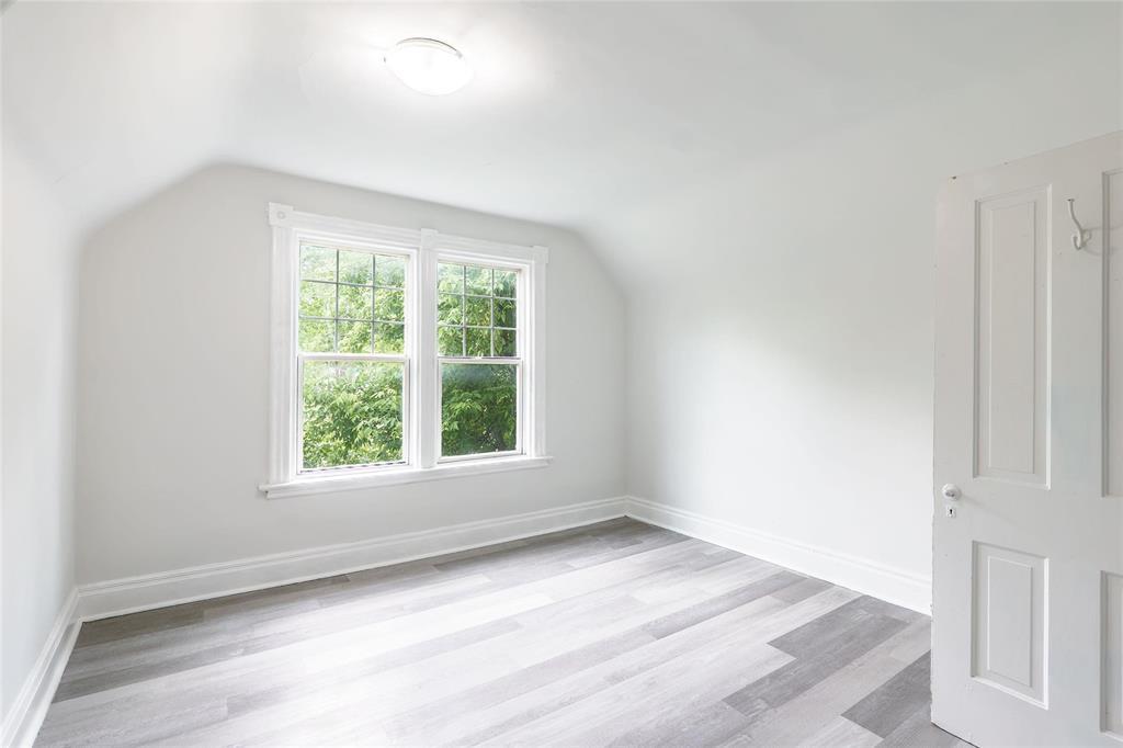 212 Austin Street N, Winnipeg, Manitoba  R2W 3M6 - Photo 19 - 202527994