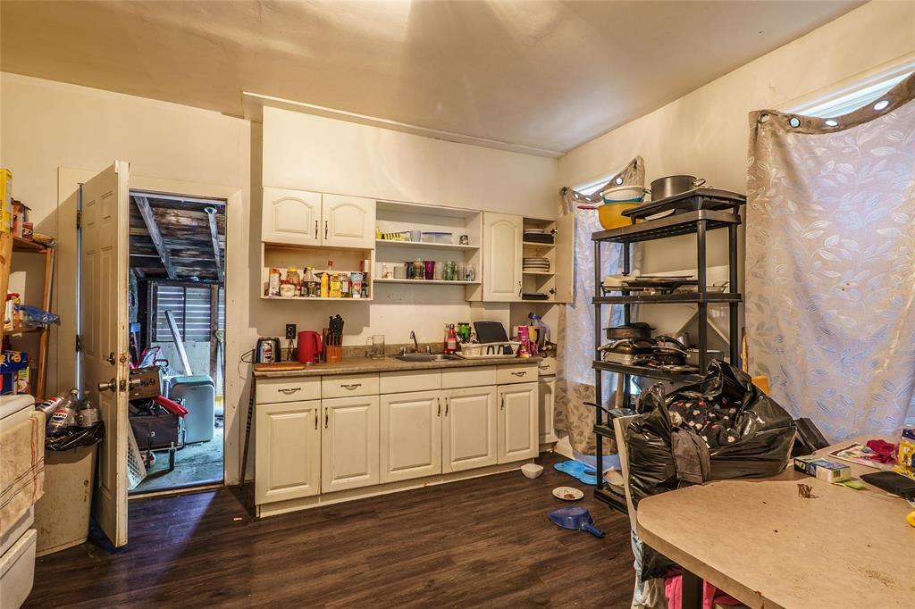 212 Austin Street N, Winnipeg, Manitoba  R2W 3M6 - Photo 30 - 202527994