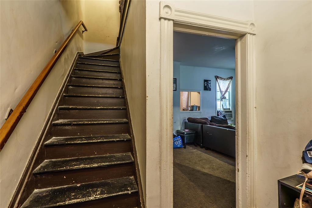 212 Austin Street N, Winnipeg, Manitoba  R2W 3M6 - Photo 32 - 202527994