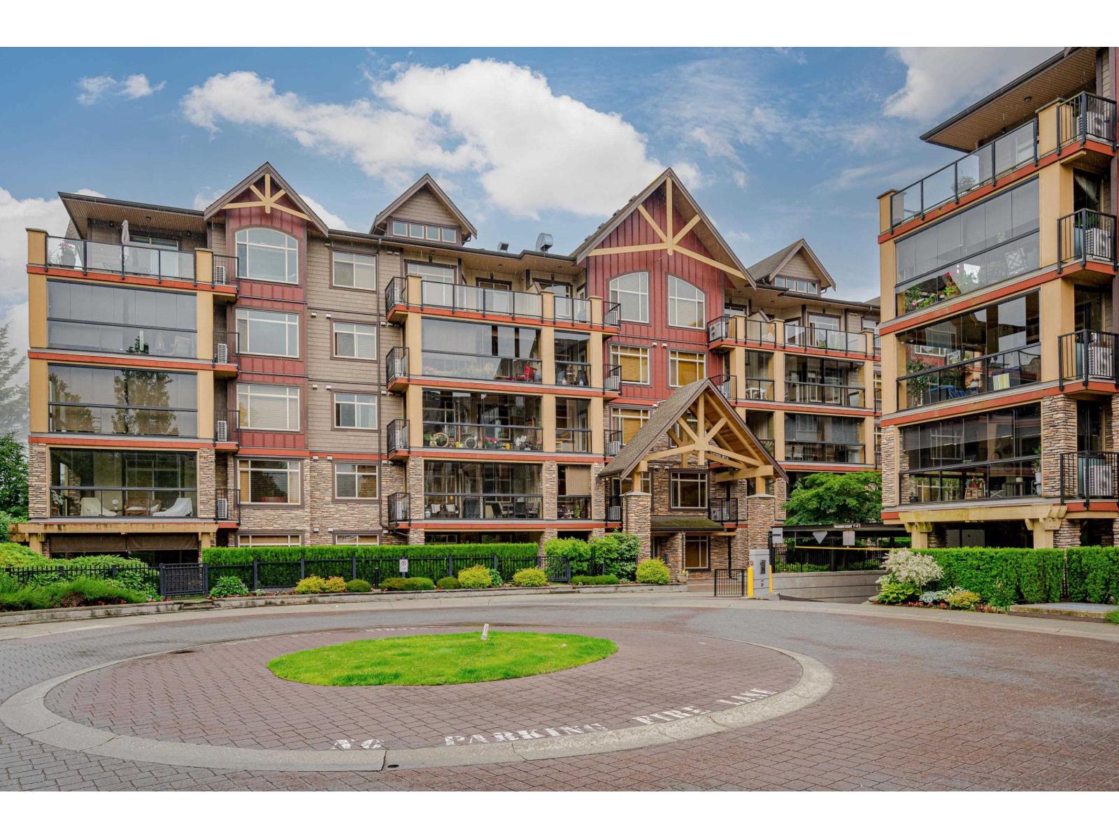 592 8288 207A STREET, Langley, British Columbia